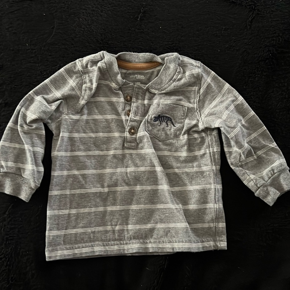 18mth, Simple Joys by Carters long sleeve shirt with dinosaur on pocket.